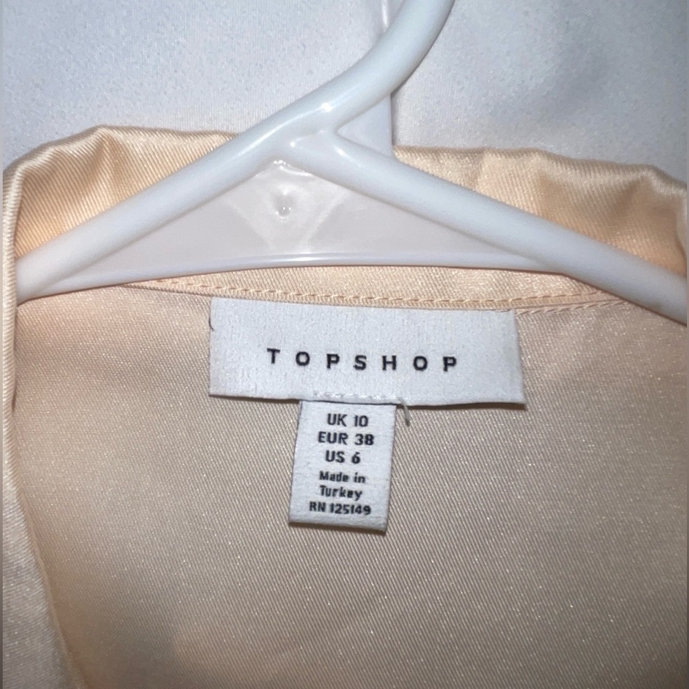Blouse - Picture 2 of 4
